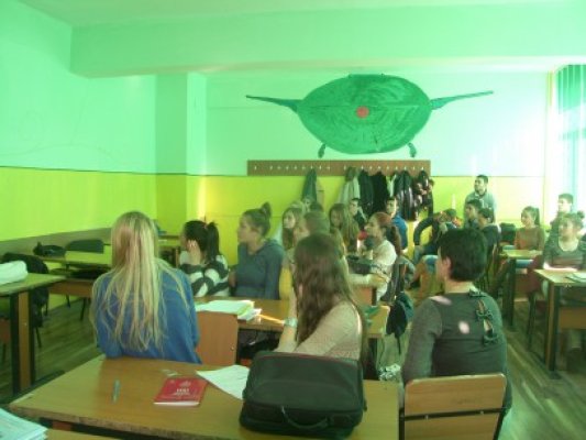Părinţii şi-au spus părerea despre situaţia învăţământului
